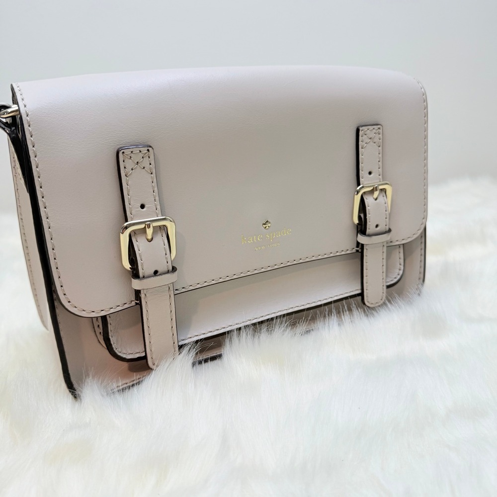 Kate‎ Spade | Essex Scout in Taupe Leather Crossbody Satchel